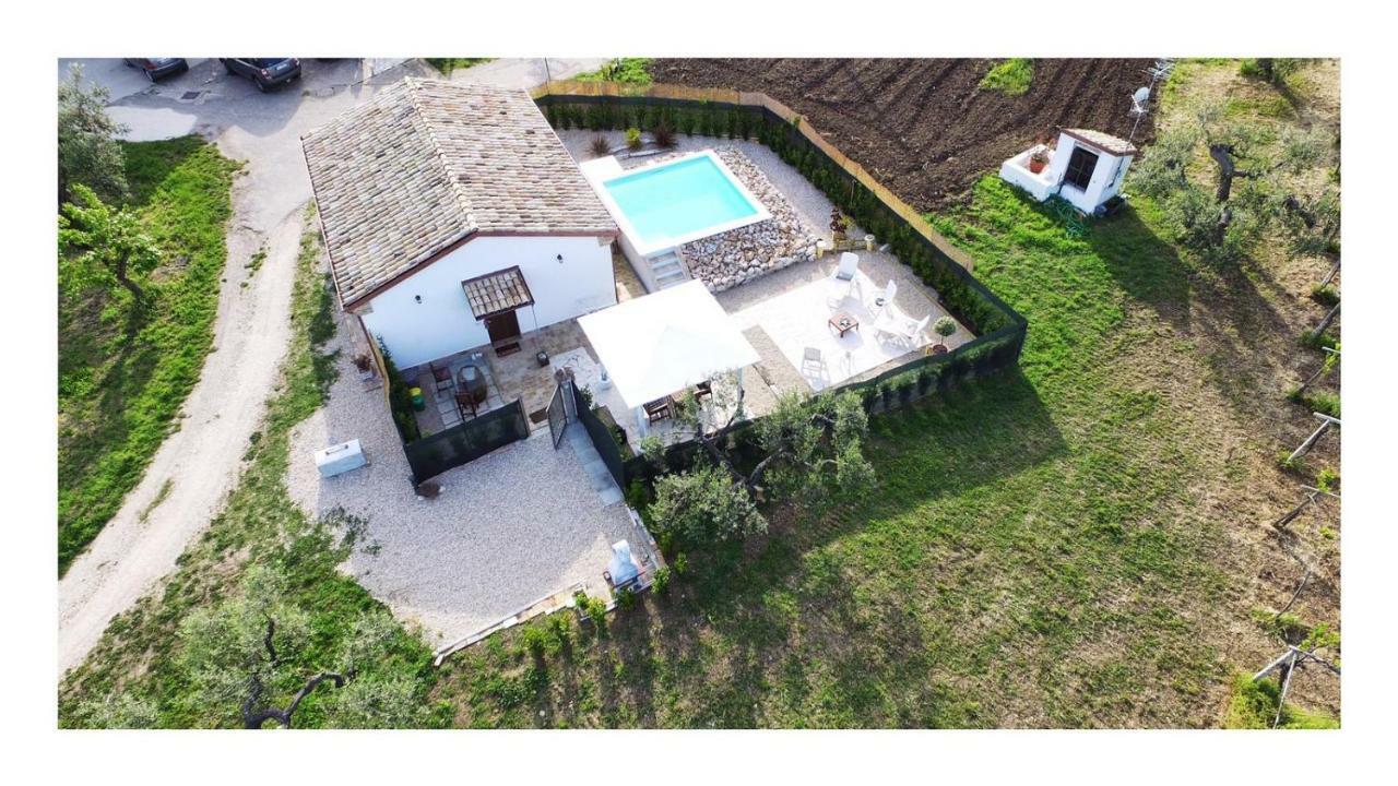 Il Giardino Di Epicuro Bed & Breakfast Rocca San Giovanni Luaran gambar